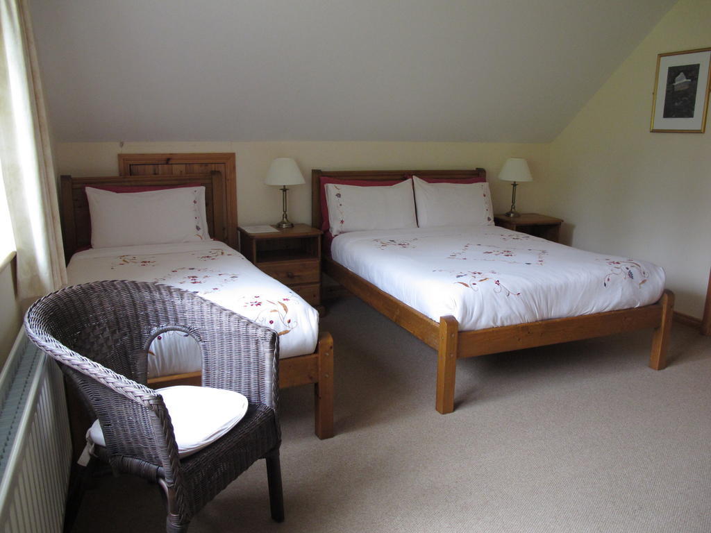 Riversdale House Accommodation ลาราห์ ห้อง รูปภาพ