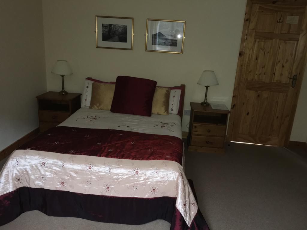 Riversdale House Accommodation ลาราห์ ภายนอก รูปภาพ