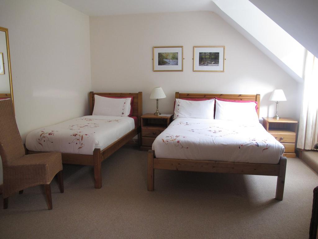 Riversdale House Accommodation ลาราห์ ห้อง รูปภาพ